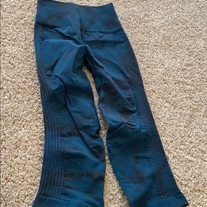 Blue & black tye dye cropped leggings